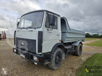 Камион MAZ 5551