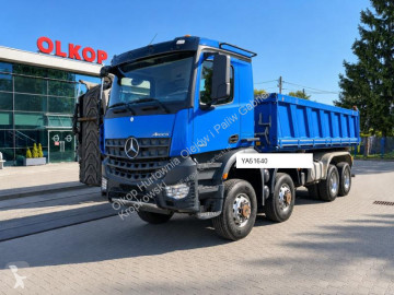 Камион самосвал Mercedes
