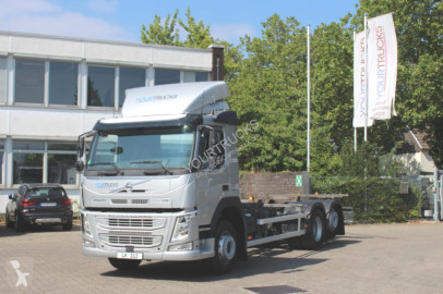 Camion châssis Volvo