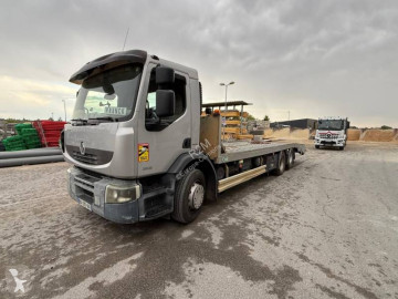 Nosič strojů Renault