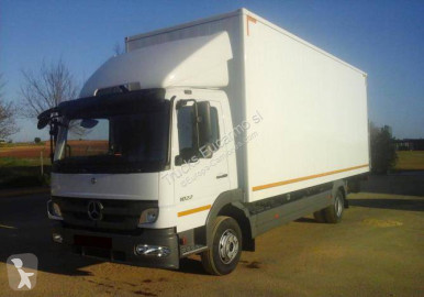 Lastbil transportbil Mercedes