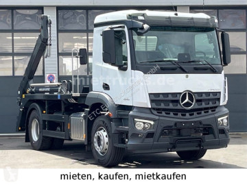 Камион самосвал Mercedes нови