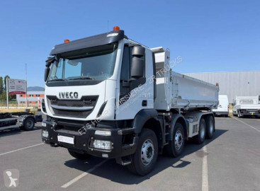 Камион самосвал самосвал с двустранно разтоварване Iveco