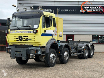 Mercedes3234