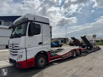 Camion bisarca Mercedes