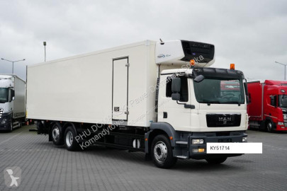 Камион MAN TGM TGM / 26.340 / EURO 5 / CHŁODNIA + WINDA / 24 PALETY / OŚ SKRĘTN