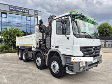 Camion ribaltabile Mercedes