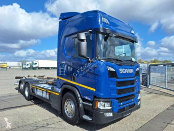 ScaniaS450