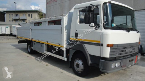 Камион Nissan M M 90 150 CASSONE DA 6.90