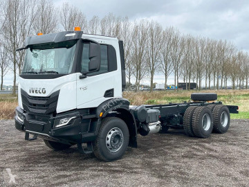 شاحنة هيكل Iveco جديد