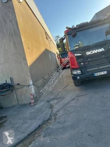 Камион самосвал самосвал с двустранно разтоварване Scania