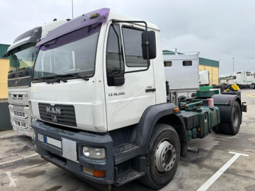 Камион MAN 18.285 LC