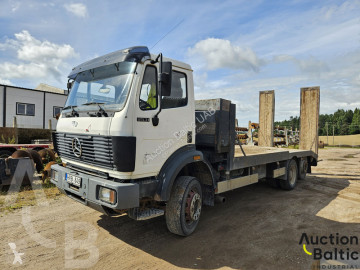 Mercedes2531