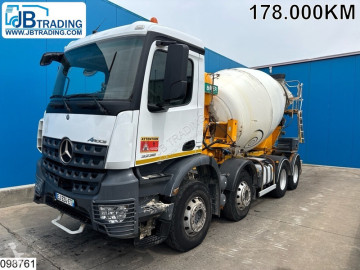 Lastbil beton cementmixer Mercedes
