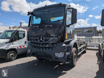 Lastbil polyvagn Mercedes