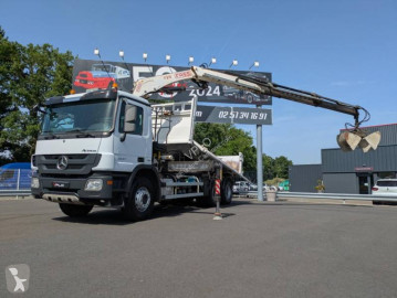 MercedesActros2644