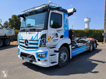 Камион Mercedes E Actros 300