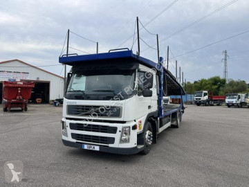 Камион автовоз Volvo