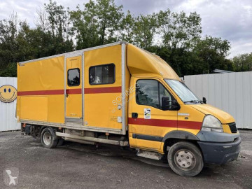 Maquinaria de servicios públicos Renault