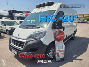 Камион хладилно Peugeot
