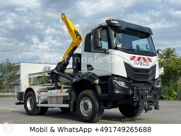 Камион Iveco T-Way 360 AD BL 4x4 Palfinger P14A *Winter/AHK