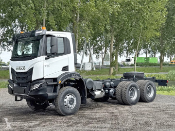 Camión chasis Iveco nuevo