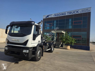 Lastbil polyvagn Iveco
