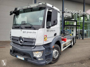Mercedes Actros 2546 truck