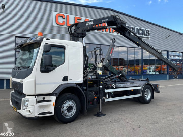شاحنة Volvo FE 250 Euro 6 Hiab 14 Tonmeter laadkraan Just 170.460 km!