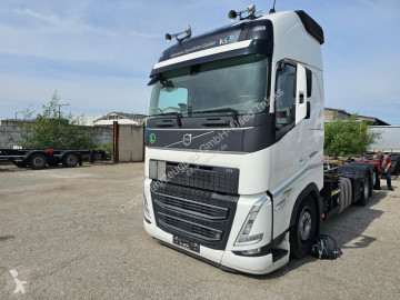 Camion châssis Volvo