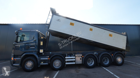 Камион самосвал Scania
