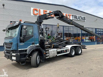 Камион мултилифт с кука Iveco