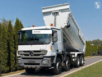 Камион самосвал Mercedes