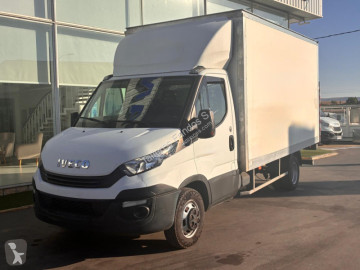 Caja cerrada Iveco