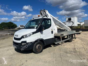 Con plataforma Iveco