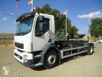 Камион мултилифт с кука Volvo