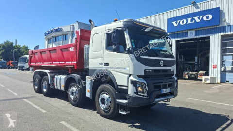 Камион самосвал за пътно строителство Volvo