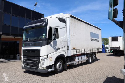 Камион Volvo FH42 420 * EURO5 * 6X2 * MANUAL *