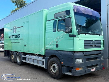 Камион MAN TGA XXL H 26 FNLC 6x2 closed box