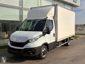 Caja cerrada Iveco