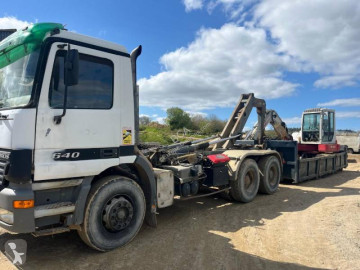 MercedesActros2640