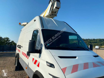 Užitkový vůz s plošinou Iveco
