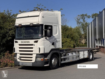 Camión portacontenedores Scania