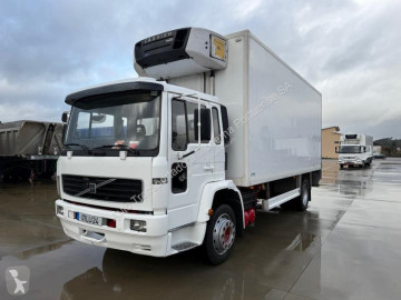 Камион Mitsubishi Fuso Canter 7C15