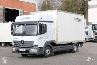 Camión Mercedes Atego 818