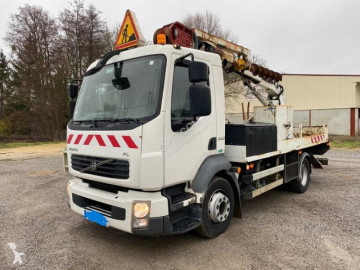Camion Volvo FL 240