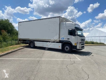 Camion Volvo FM 330