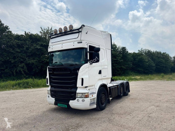 Camión chasis Scania