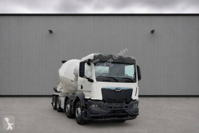 Грузовик MAN TGS 32.440