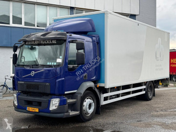 Camión furgón Volvo